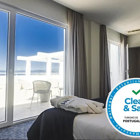 ホテル Mh Atlantico アトウギア・ダ・バレイア