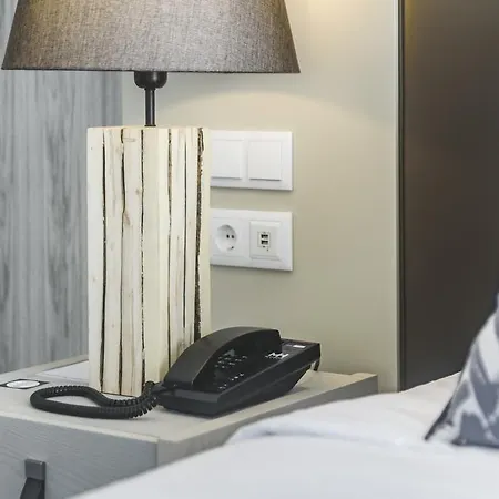 Mh Atlantico Otel 4*